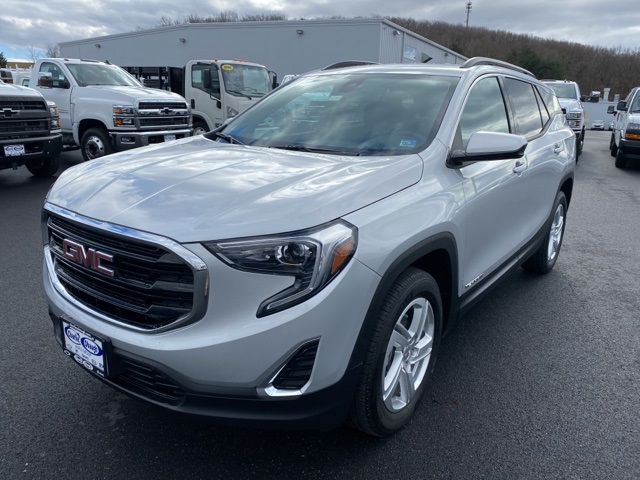 New 2020 GMC Terrain SLE 4D Sport Utility in Staunton #D1172 | Charlie ...